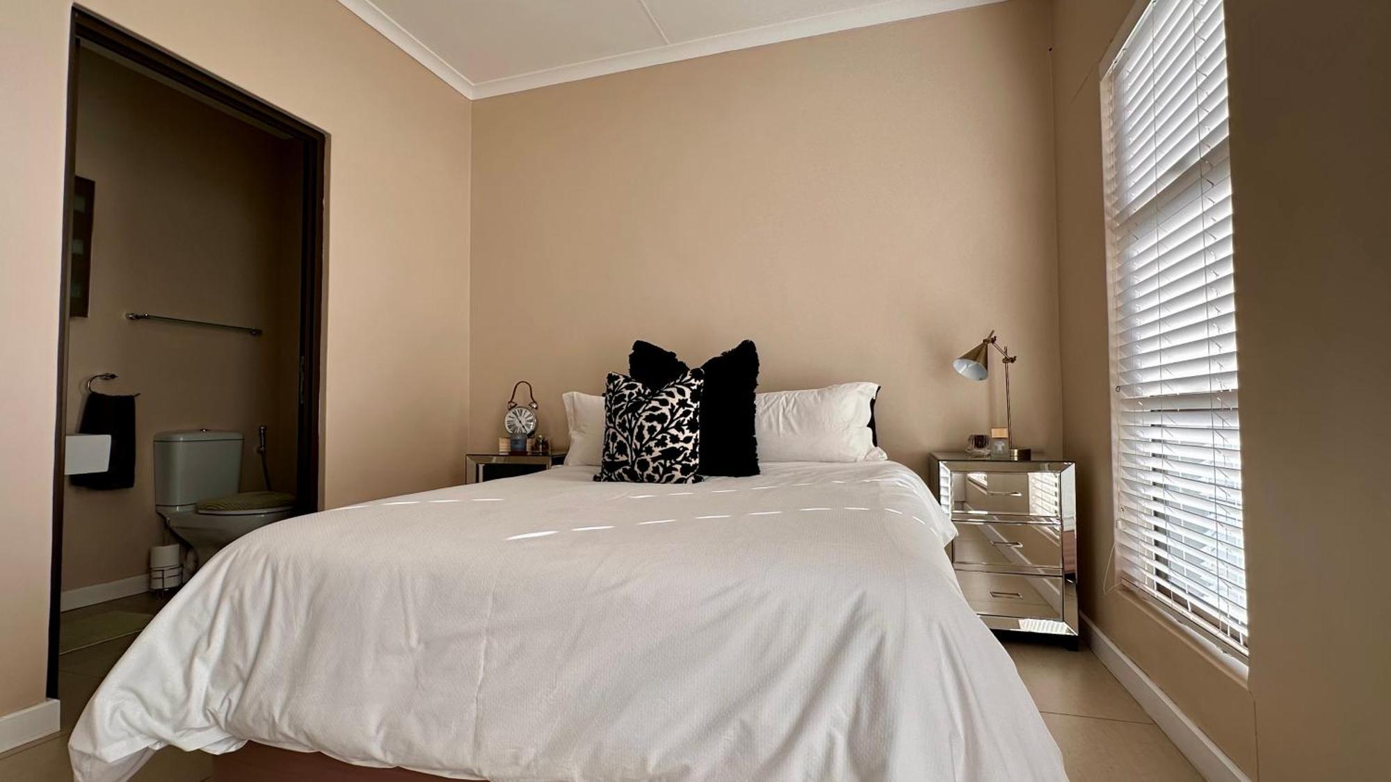 The Quirky Scandinavian Windhoek Ngoại thất bức ảnh