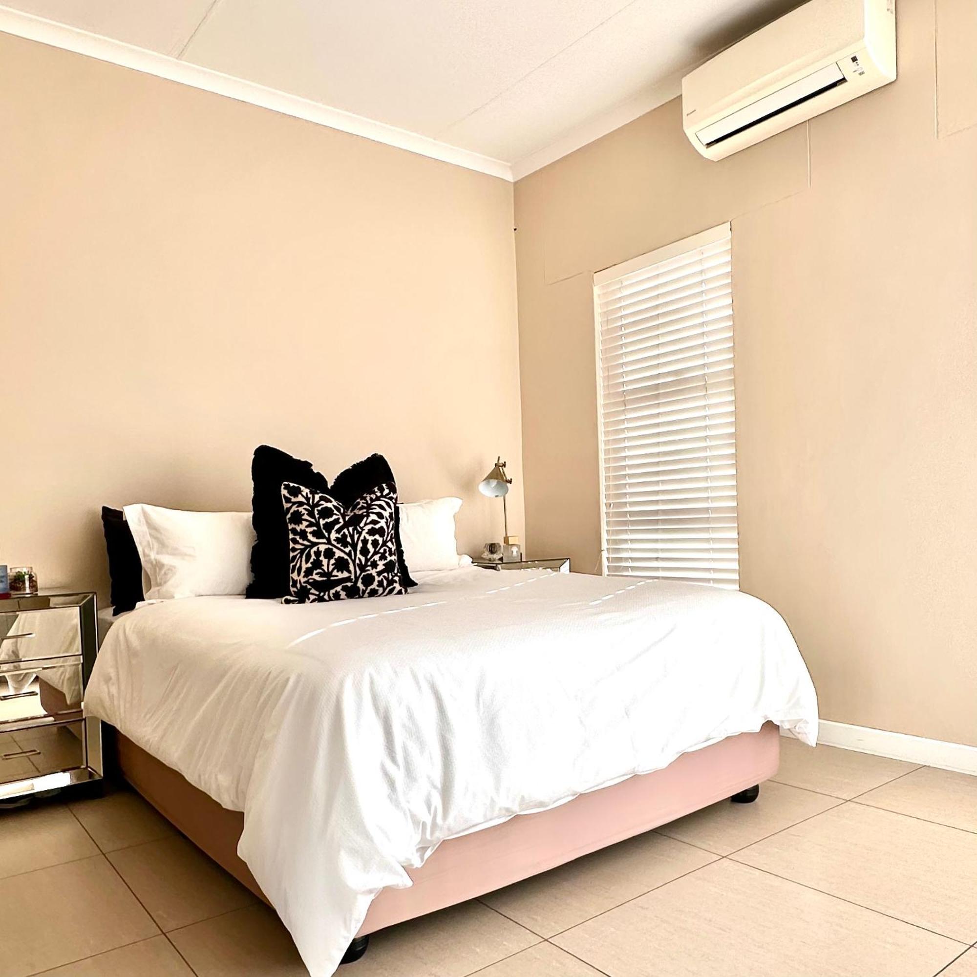 The Quirky Scandinavian Windhoek Ngoại thất bức ảnh